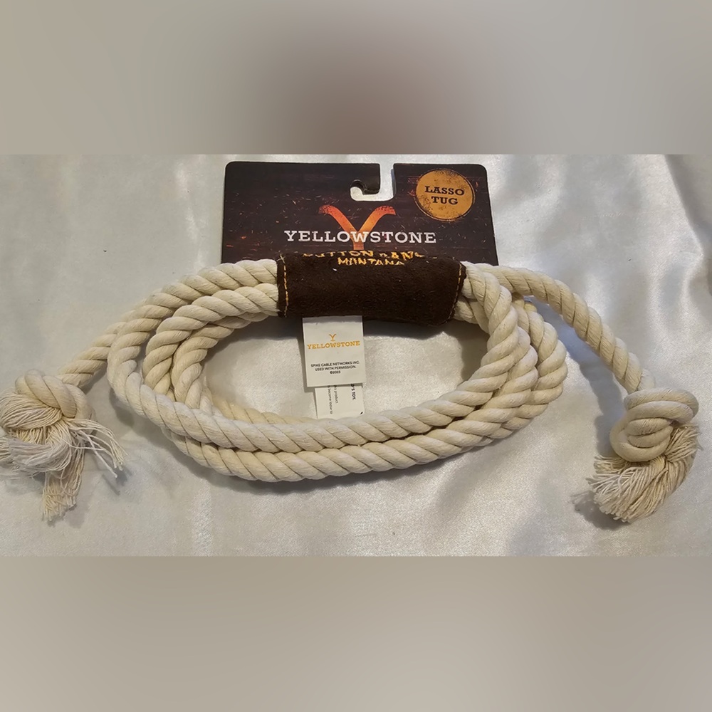Yellowstone Lasso Tug Dog Toy - Cream Rope with Brown Leather Accent